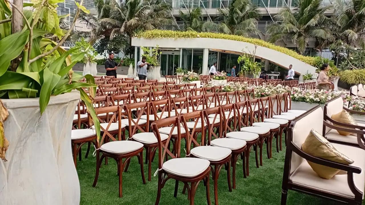 Cross Back Chairs rental Sri Lanka